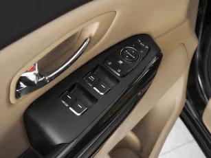 Kia  14