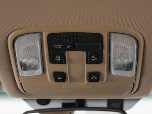 Kia  22