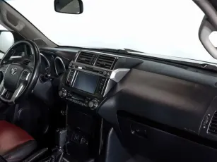 Toyota  6