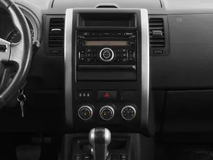 Nissan  13