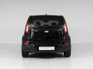 Kia  5