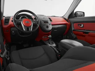 Kia  8