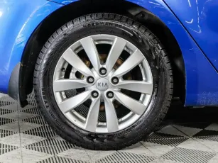 Kia  5