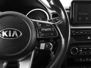 Kia  12