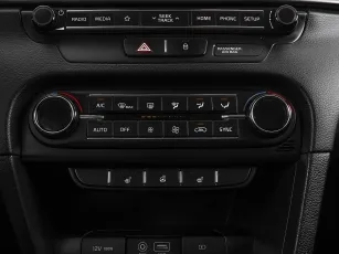 Kia  17