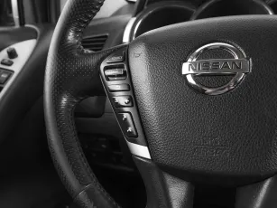 Nissan  11
