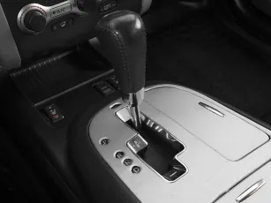 Nissan  18