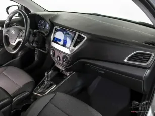 Hyundai  7