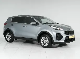 Kia  3