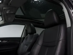 Nissan  5