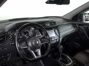 Nissan  7