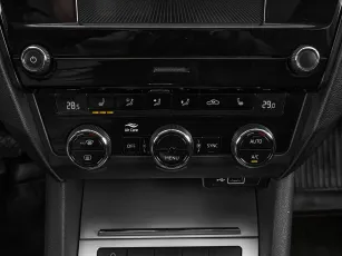 Skoda  16