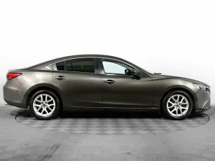 Mazda  4