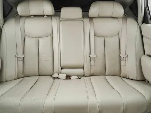 Nissan  20