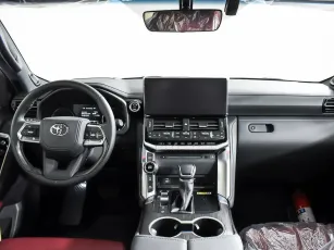 Toyota  11