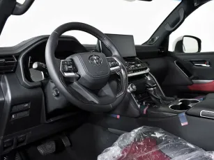 Toyota  12