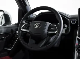 Toyota  13