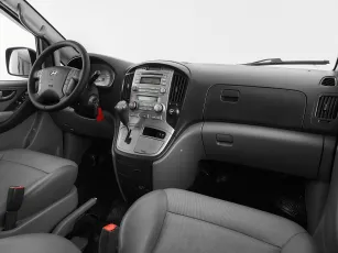Hyundai  7