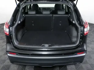 Nissan  23