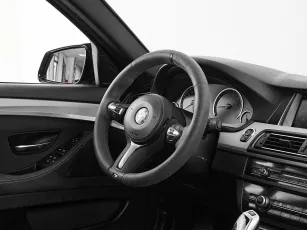 BMW  10