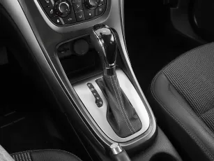 Opel  16