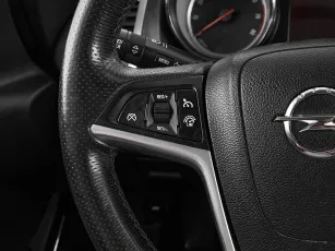 Opel  10