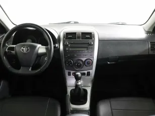 Toyota  6