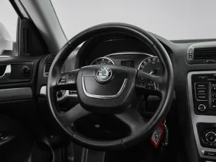 Skoda  10