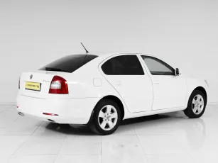 Skoda  4