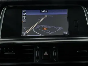 Kia  11