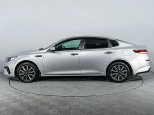 Kia  3