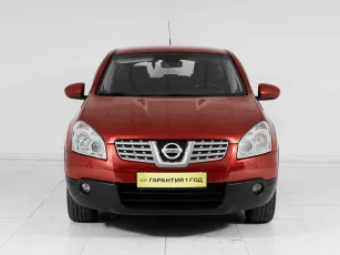 Nissan  2