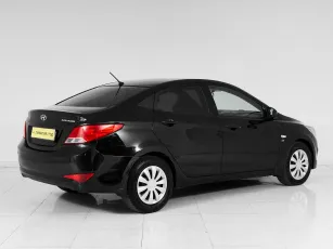 Hyundai  4