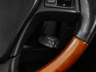 Lexus  10