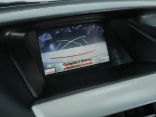 Lexus  17