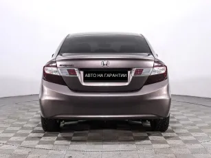 Honda  6