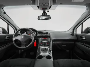 Peugeot  8