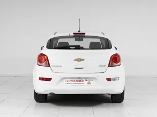 Chevrolet  5