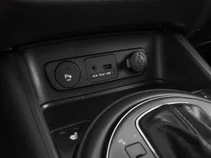 Kia  18