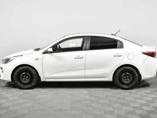 Kia  3
