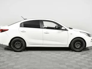 Kia  4