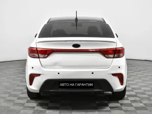 Kia  6