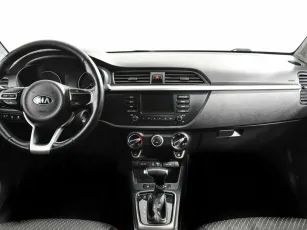 Kia  9