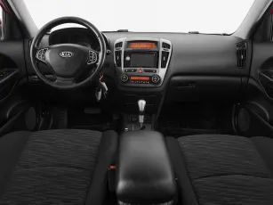 Kia  9