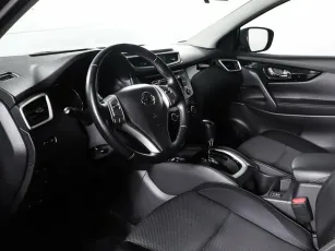 Nissan  10