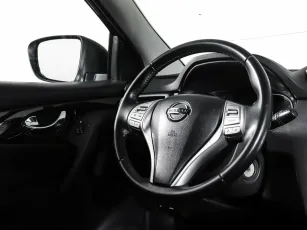 Nissan  12