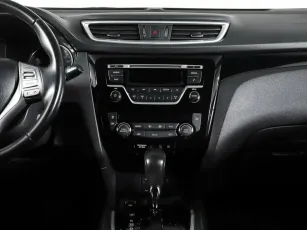 Nissan  14