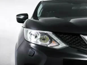 Nissan  7