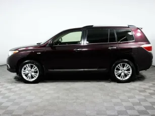 Toyota  3