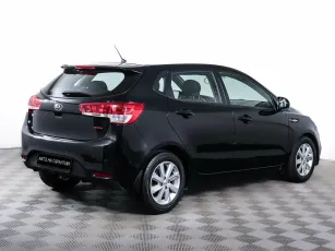 Kia  5